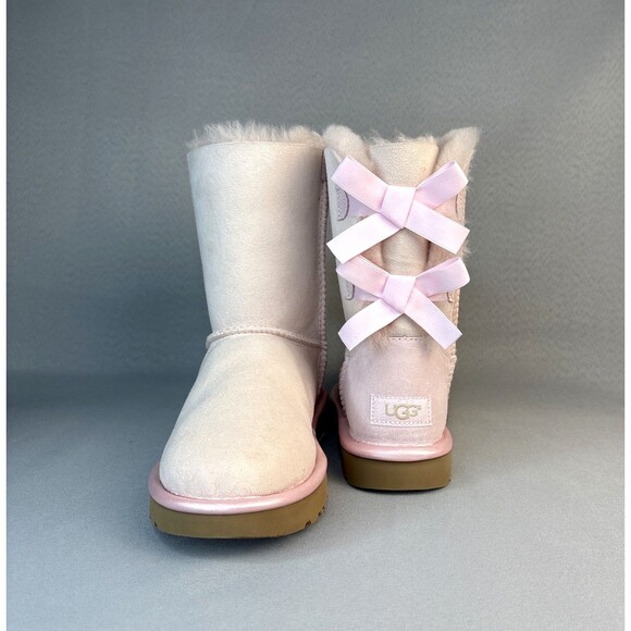 New Women's 7 UGG Boots Bailey Bow Seashell Pink Metallic Extremely Rare Retired - Picture 10 of 16
